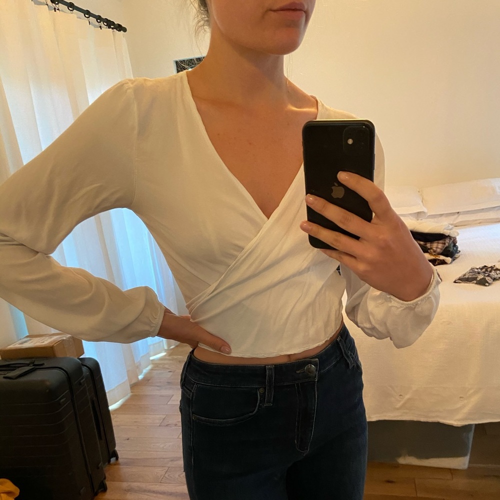 BRANDY MELVILLE White Long Sleeve Wrap Blouse